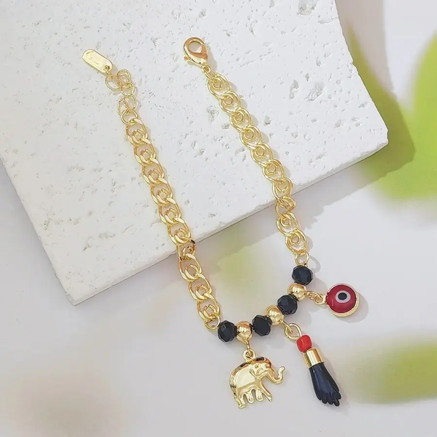 bohemian style bracelet Bohemian-style red and black beaded Devil's Eye Elephant bracelet, copper plated with 14K gold, Exquisite Bracelet, Fashion Bracelets