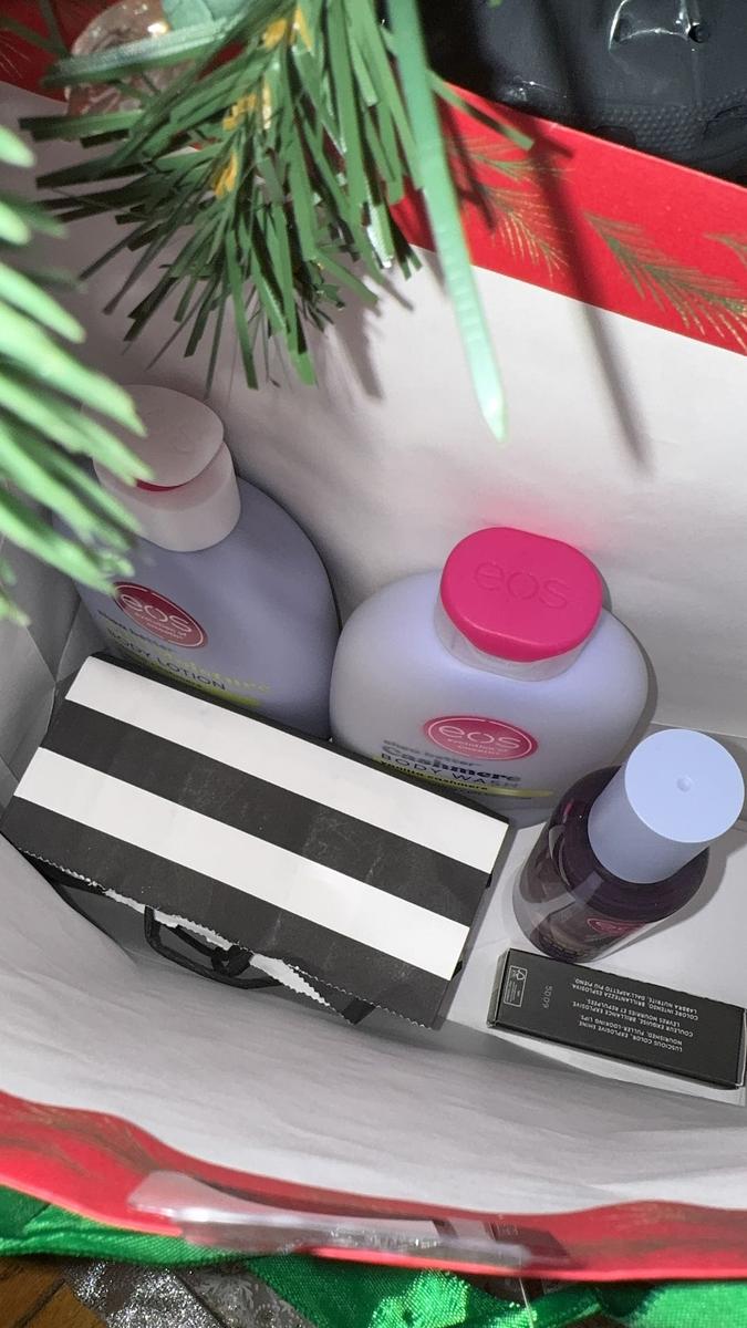 Item: Vanilla Cashmere Scent Layering Bundle