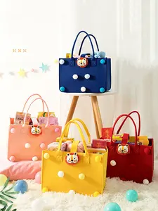 Cartoon Felt Gift Bag, Cute Handbag for Parties, Plain Pattern Storage Pouch, All-Seasons Accessory, Perfect for Gifts and Organization