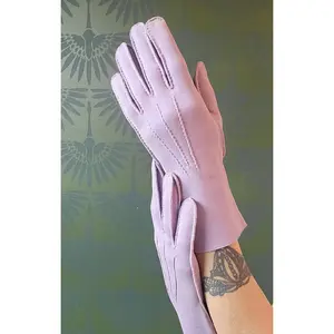 Vintage 1950's-1960's Lilac Gloves