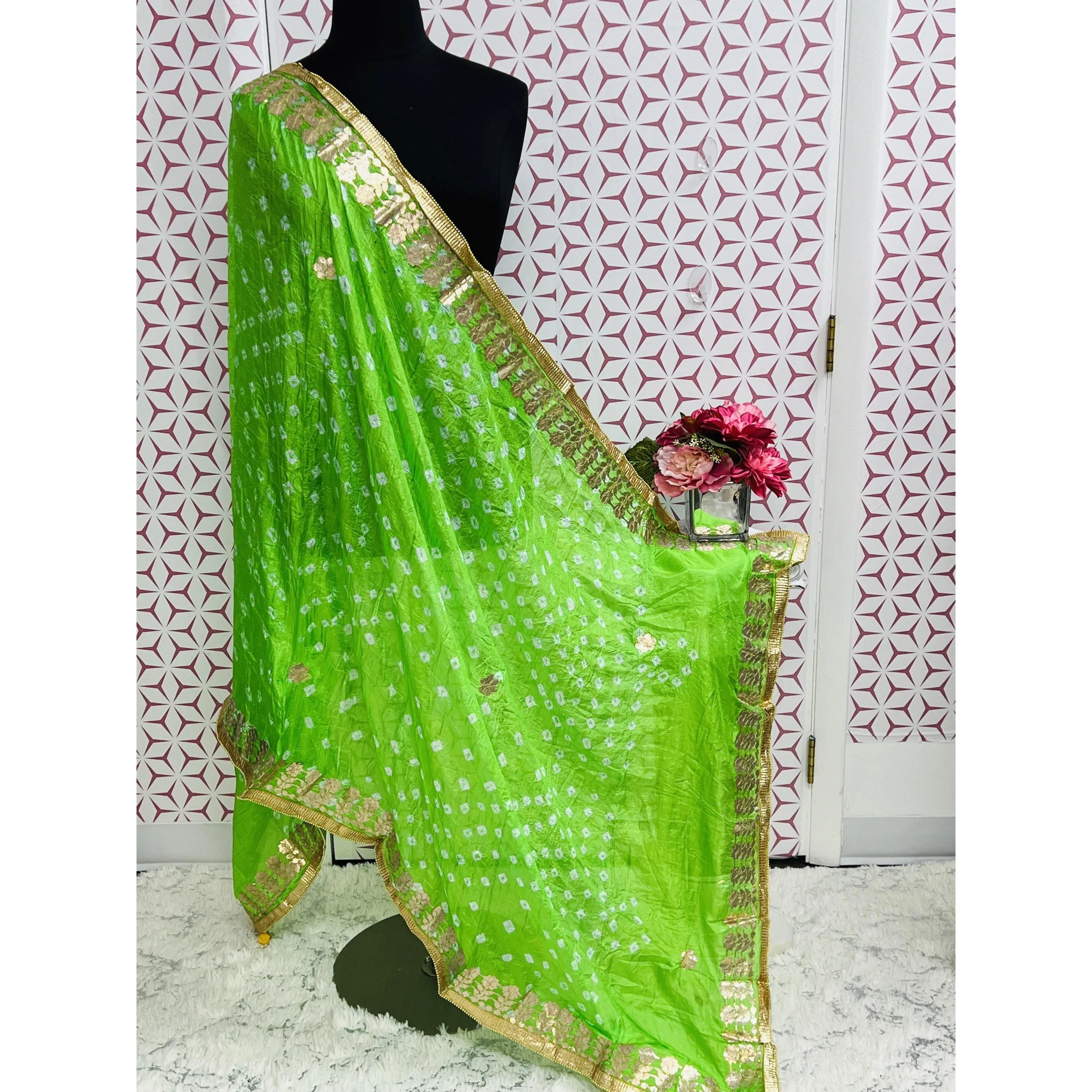 Bandhani dupatta