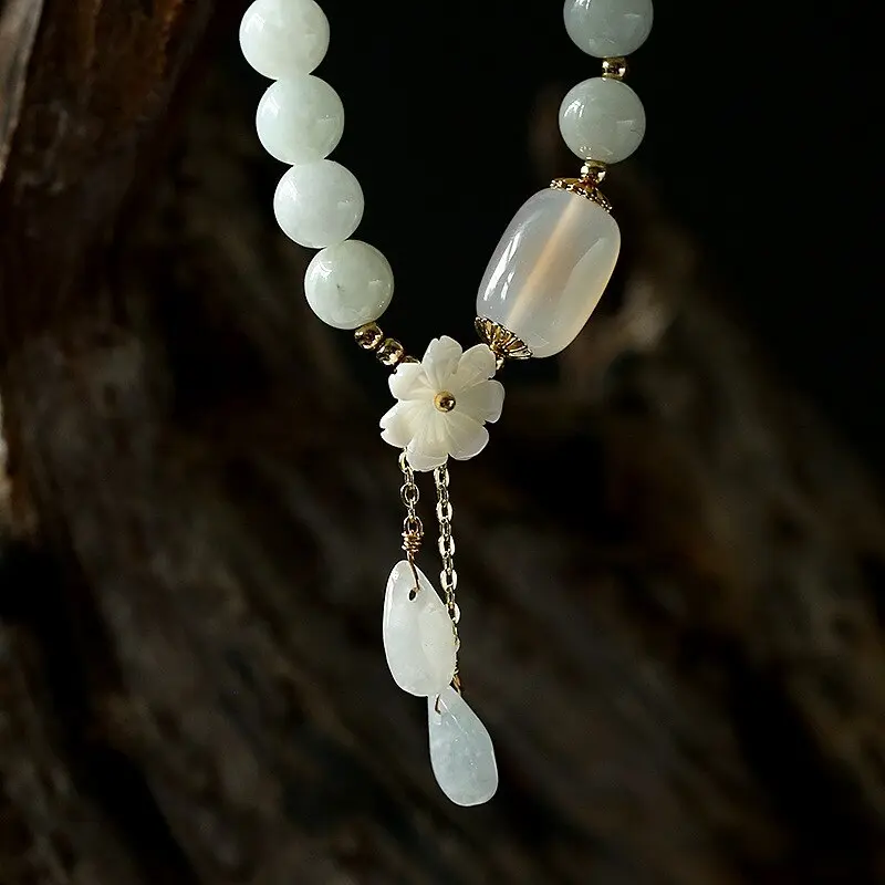 Jasmine Flower, Jade, & Agate Water Drop Bracelet with Gold Fittings - Elegant