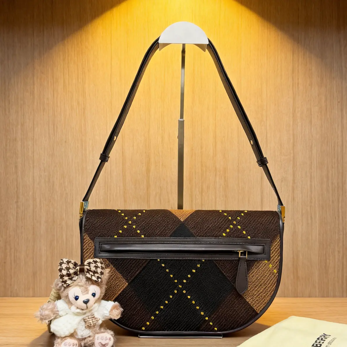 Pre-owned BURBERRY bag D0523560768 Pre-owned BURBERRY bag D0523560768