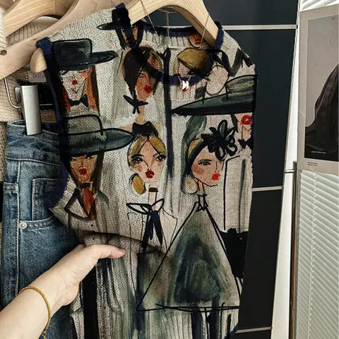 Spring/Summer Back-to-School Casual Loose Round-neck Sleeveless Knitted Color-Contrasting Dark Blue Embroidered Multi-Character Print Women's Knitted Top, Casual Fashion Vest, Colorblock sweater vest, Sleeveless Knitted Vests