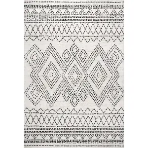 Olivia Transitional Moroccan Area Rug