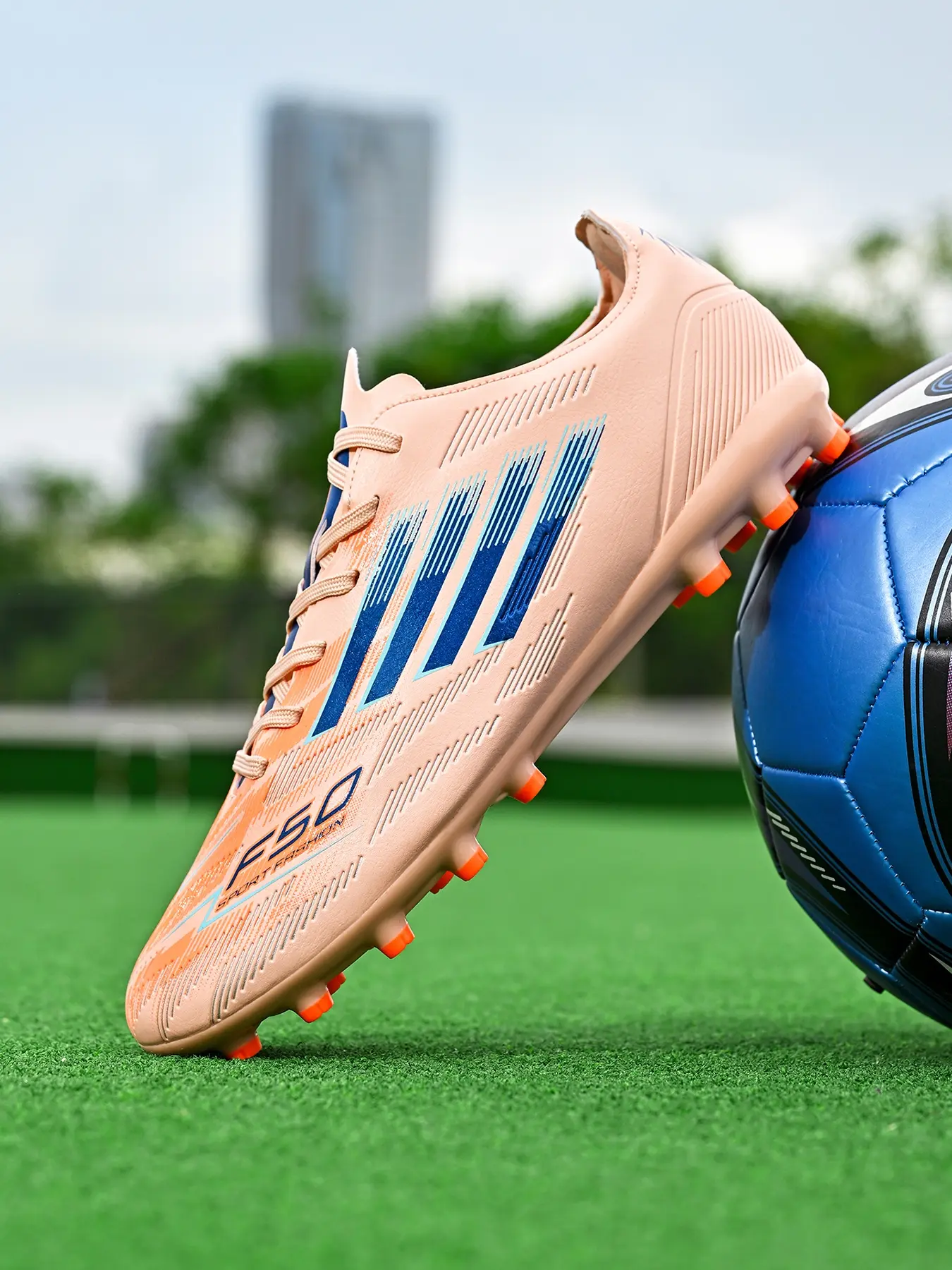 Professional Football Shoes Lightweight Breathable Ag Fg Long Nails Anti-Slip Tpu Nails Training Match Outdoor Lawn Soccer Boots Soccer Cleats