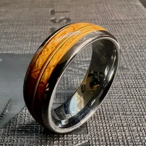 8mm Silver Tungsten Oak Barrel w/ Guitar String Men's Ring
