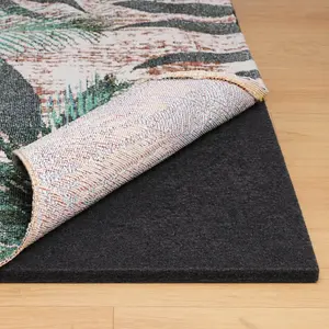 Rug Pad 5x7 Non Slip for Hardwood Floors, 1/4" Extra Thick  Felt Carpet Pad, Low Profile Underlay for Area Rugs, Safe for LVP &  Floor Finishes, Odorless & Soundproof