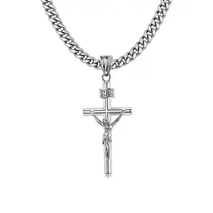 Cross Necklace for Men, Silver Gold Stainless Steel Cross Pendant Necklace 5mm Cuban Chain 18-26 Inch, Christian American Flag Birthday Graduation Gifts Jewelry for Men Boys