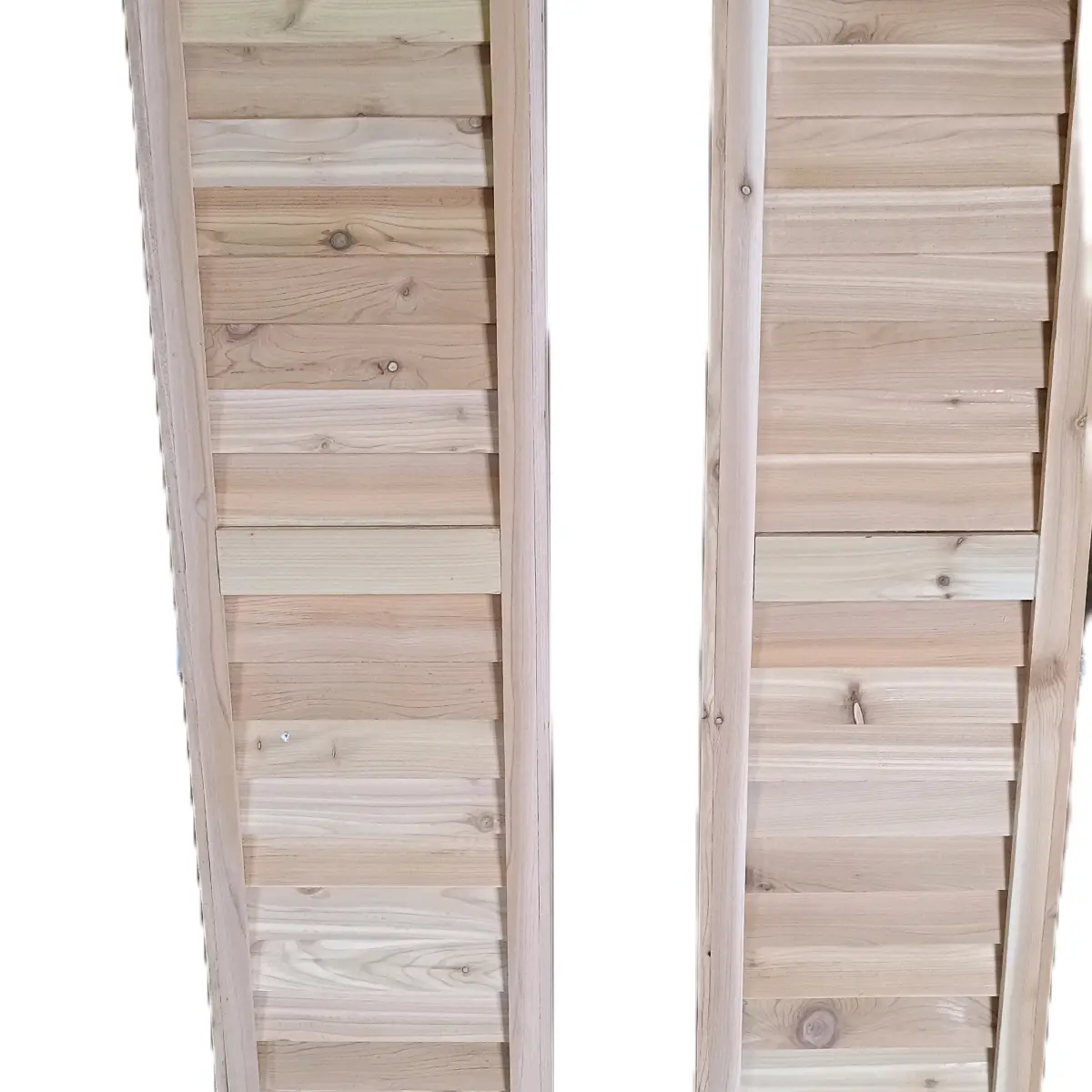 Set of 2 Louver Window Shutters.Read description for ordering help.