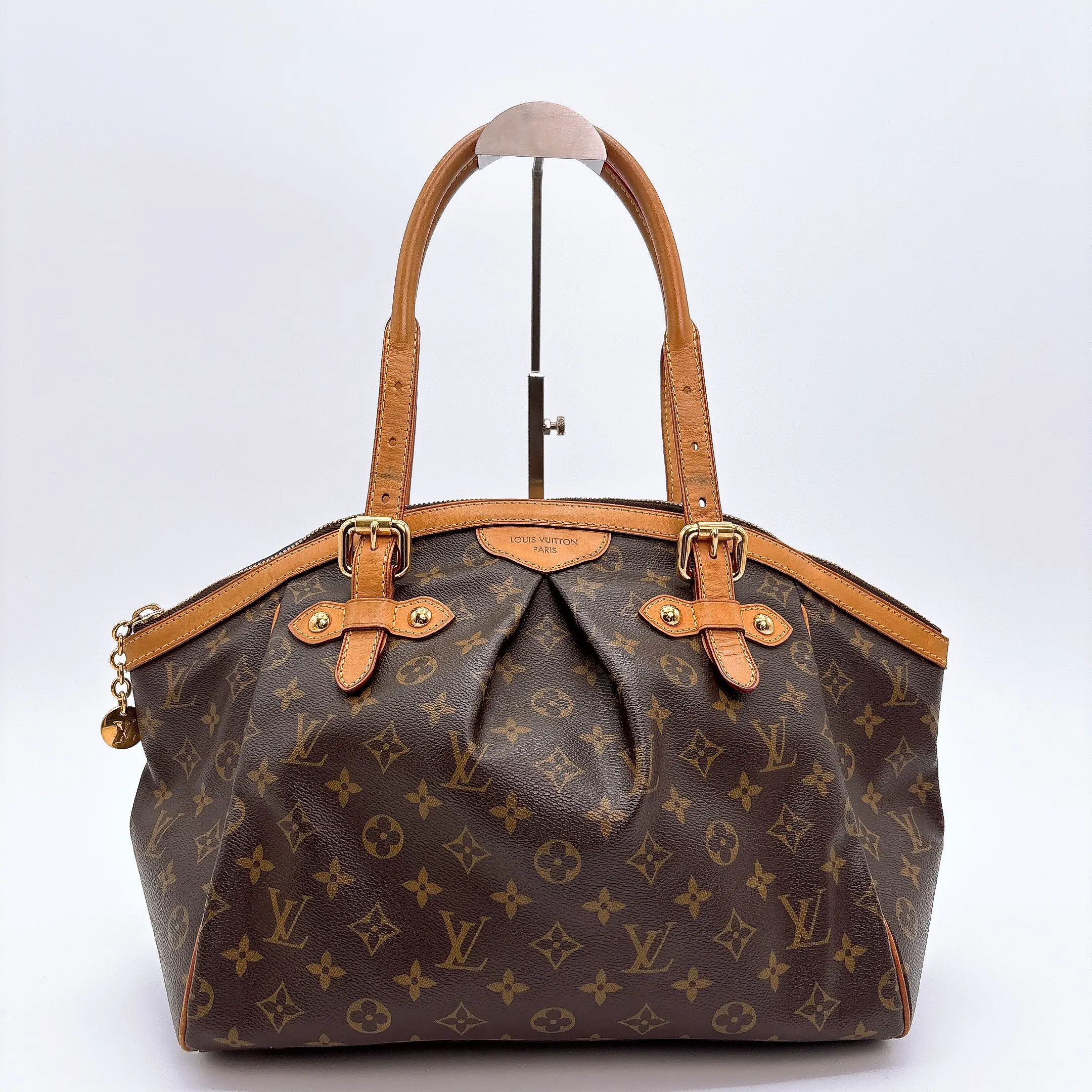 Pre-owned Louis Vuitton canvas Shoulder Bags Monogram Tivoli GM
