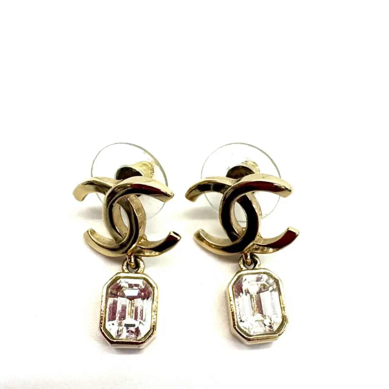 Pre-owned Chanel Rectangle Crystal Drop Stud Earrings – N24386768