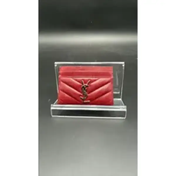 Pre-owned Leather Luxury Bags & Accessories YSL Caviar Card Holder, Burgundy Date Code: 2ME4232910121E. Entrupy ID: QWDMV7J.