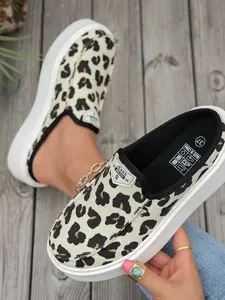 Women's Leopard Print Low Top Casual Shoes, Slip-On Board Sneakers, European and American Fashion Trendy Half Sandals, Comfortable and Stylish, Casual Trendy Flat, Walking Shoes