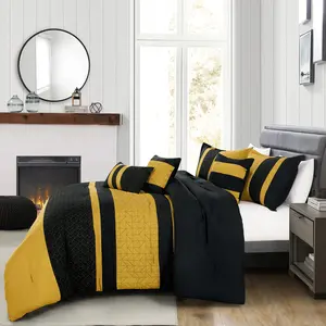 Luxury 6-Piece Black & Gold Comforter Set – Queen / King Size with Decorative Pillows