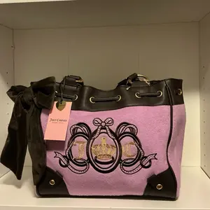 Juicy Couture Lovers Club Daydreamer Tote Bag, Purple Women's Fashion Tote for Daily Use