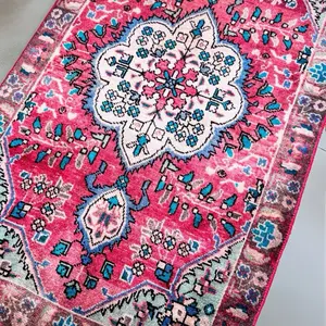 Vintage Persian Floral Rug – Handwoven Romantic Accent  3.6x5 ft