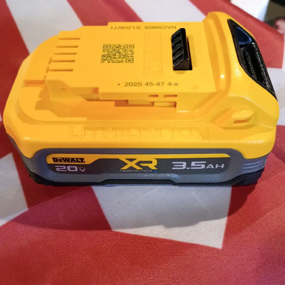 DeWalt 20 volt XR power Stack 3.5ah battery