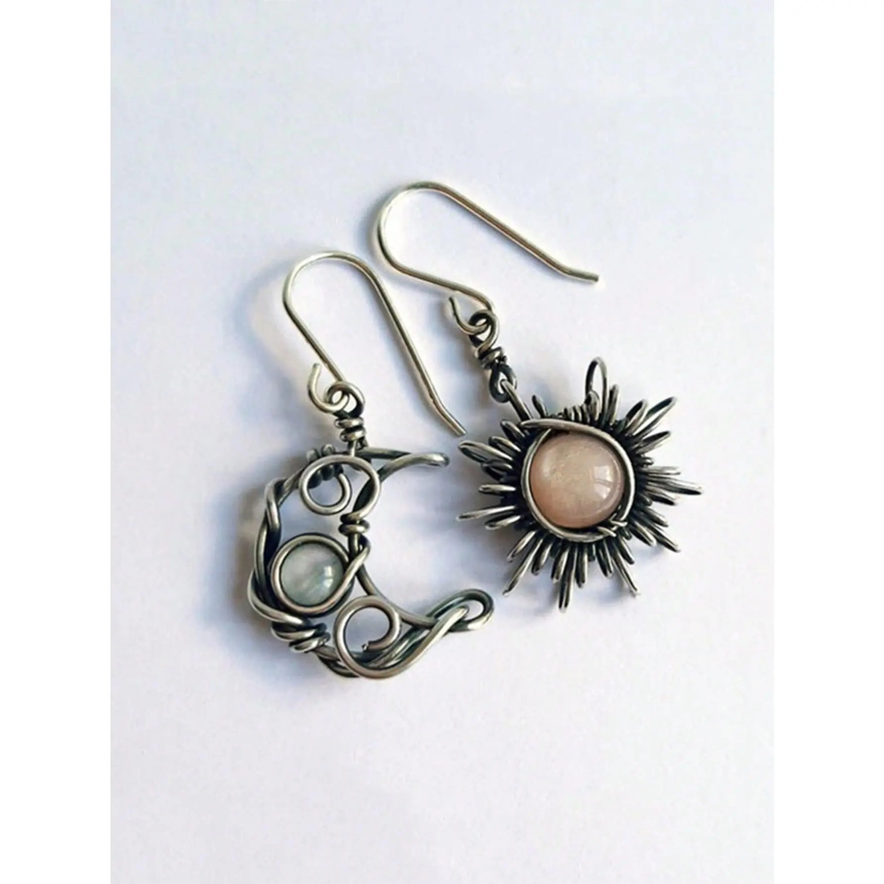 Women's Retro Bohemian Sun-Moon Asymmetric Celestial Copper Dangle Earrings - Antique Silver Finish, Fashionable Jewelry Accessories, Pierced, Statement, Festival Whimsy (1 Pair), Pierced Moon Earring, Statement Earring