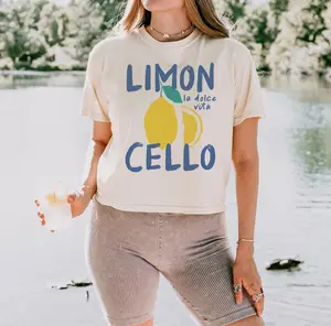Limoncello Crop Top Amalfi Coast Lemon Cropped Tee Retro Crops Italy Boxy Tee Souvenir Shirt Italian Aesthetic Lemons Cropped Tee