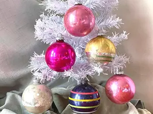 Vintage Shiny Brite Glass Ornaments Set of 6 Solid Color Stencil and Striped Designs 2-5/8” OR1818