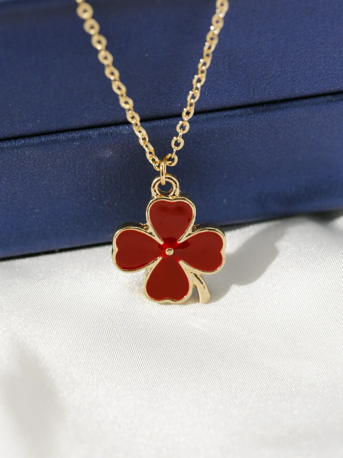 CLOVER♡様 リクエスト 5点 まとめ商品 Women's Fashionable Four-Leaf Clover Necklace, Ideal for St