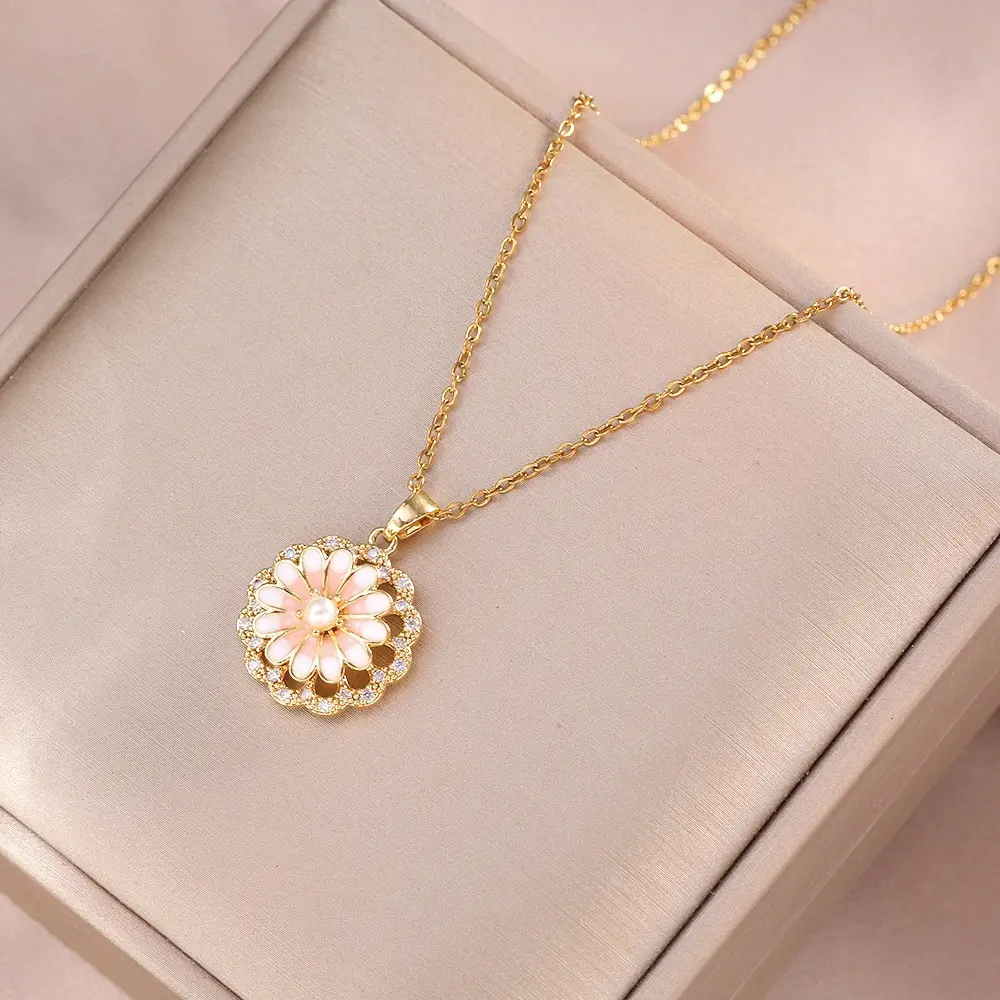 X0394 Flower Necklace