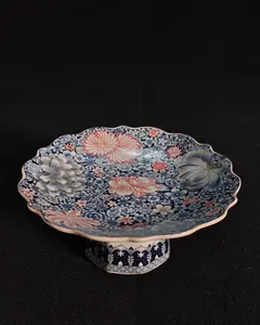 2.7“Chinese Blue and White Gilt Scrollwork Lobed-footed Stem Plates (a pair)