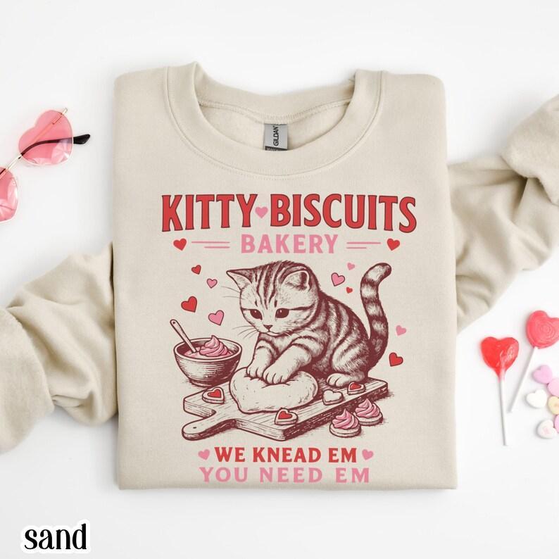 Valentine’s Cat Sweatshirt – Funny Kitty Baking Cookies Crewneck, Cute Cat Lover Valentine Gift for Him for Her