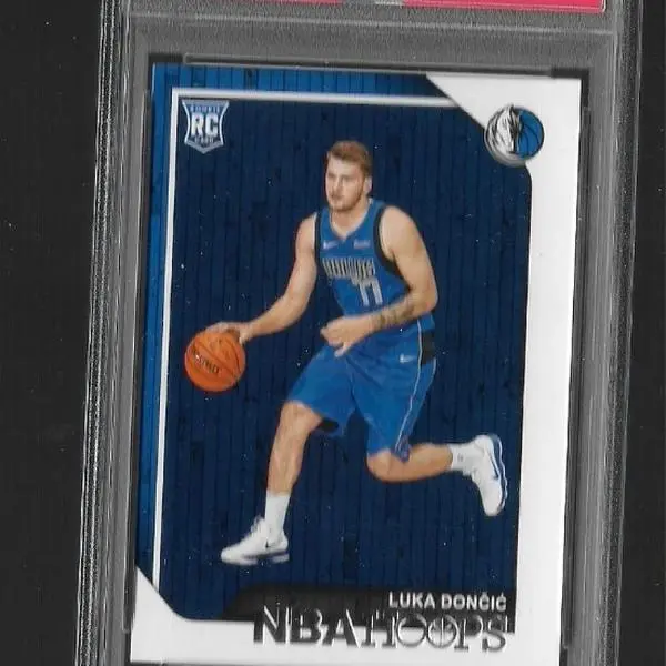 2018 Panini Hoops Luka Doncic Rookie #268 PSA 9 Mint Dallas Mavericks