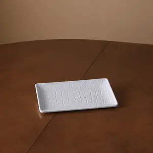 VIDA Croc Small Rectangular Tray (White)