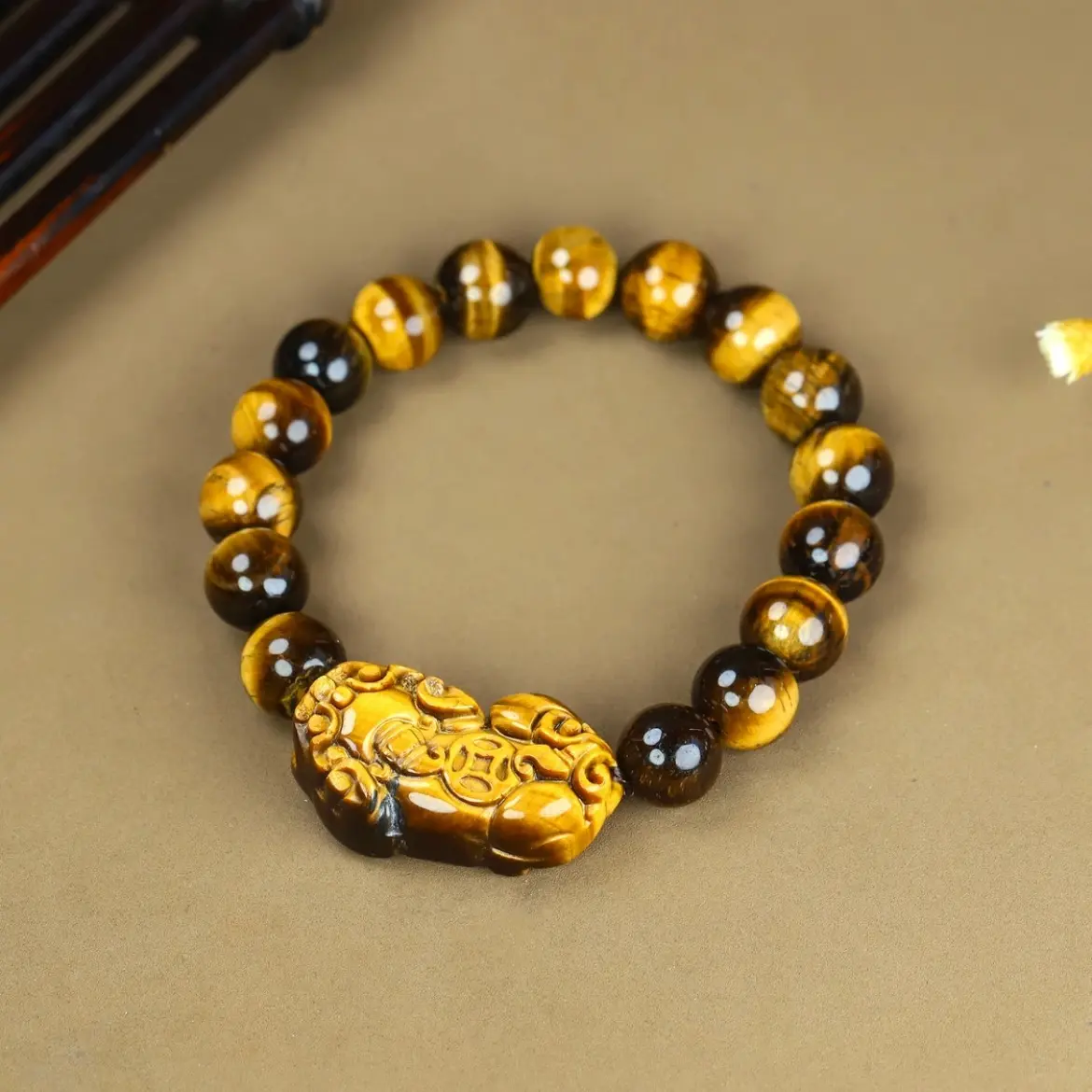 #56 Round Non-Natural Crystal Pixiu Tiger-Eye Bracelet, 7-7.5 Inches, Daily Wear, Default Size, Protection Jewelry Accessory, Eliminate Evil