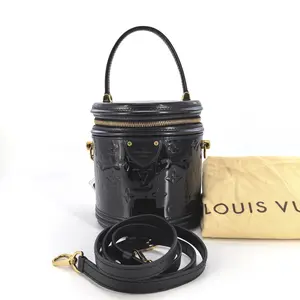 Pre-owned Louis Vuitton Leather Crossbody Bags Black Magnetique Monogram Vernis Cannes Bag B00159