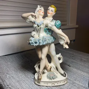 Vintage Lipper and Mann Porcelain Victorian Couple Figurines Pair - Japan c. 1949 Sculpture
