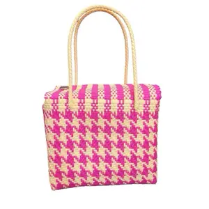 Women's Handwoven Reusable Bag, Mexican Handcrafted Recycled Plastic Eco-Friendly Purse with Magnetic Buckle Closure, Unique Design, 12x6x9 In Lonchera