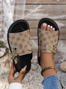 Women's Wide Width Flat Sandals 2026 New High-End Thick Sole European Style Slip-On Buckle Roman Slippers Footwear