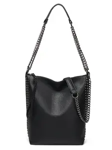 Women's Tote Bag with Chain Strap, Single Shoulder Bag, Crossbody Shoulder Bag, Y2K Style with Rivet Decoration, Bucket Bag, Fashion Accessory