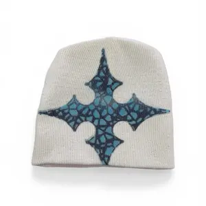 Cross beanie