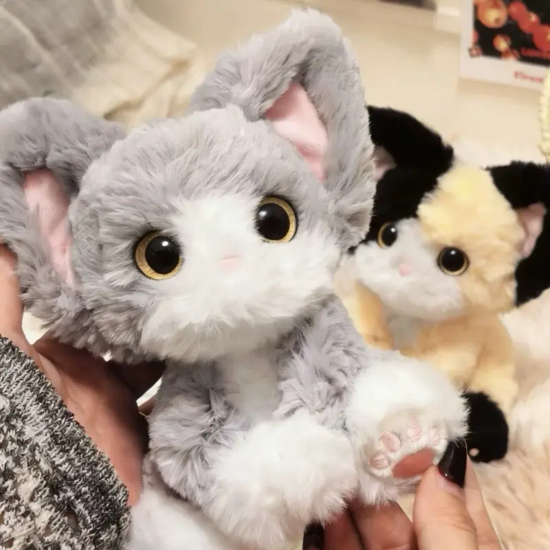 Cute Kitty Cat Plush Bag Charm Keychain, Featuring Magnetic Paws and 360-Degree Rotating Head
