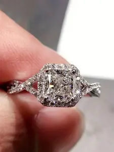 1 Pc Gorgeous Cubic Zirconia Ring For Women For Wedding Engagement Anniversary Party Band Jewelry Valentine's Day Gift Artificial Zircon Ring