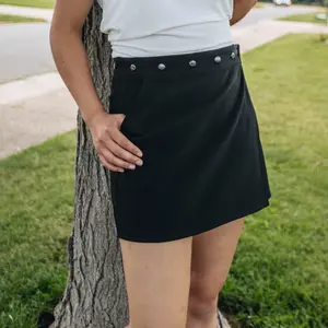 Covers Your Asset Skirt