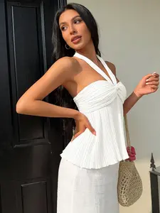 A women's solid-colored halter neck twisted knot camisole made of pleated fabric, featuring a fresh and sweet light sexy style, suitable for occasions like summer dates, beach vacations, or casual city shopping where a light and elegant look is desired.