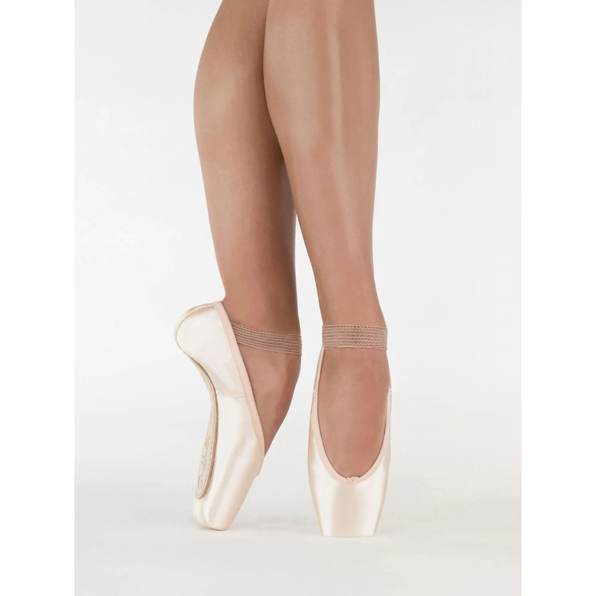 Suffolk Reign Pointe Shoe