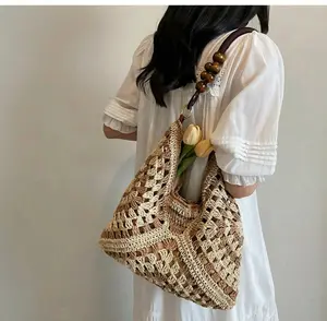 New Fashionable Handmade Woven Bag Versatile Paper Rope Crochet Straw Shoulder Bag for Beach & Vacation Style Lightweight Functional Summer Accessory