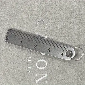Mini Metal Ruler, Portable Thicker Keychain, Measurement Tool, Office School Supplies, Drawing Stationery, 1pc Mini Metal Ruler