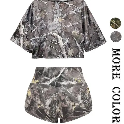 Women's Summer Fitted 2-Piece Clothing Set - Round Neck Short-Sleeve Crop Top, High-Waist Shorts, Retro Prints & Solid Colors, Comfortable Fabric, Crop-Top Trend, Ideal for Vacation & Daily Wear, Perfect Gift Choice