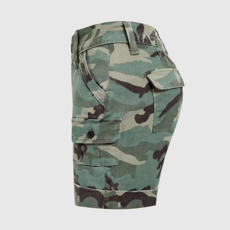 Flamingals Camo Print Roll Hem Flap Pocket Mid Rise Shorts
