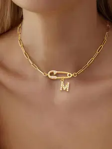 Women's Stainless Steel Letter Pendant Necklace, Initial Necklace, Casual Fashion Jewelry for All Seasons, Micro-Zircon Pin Design