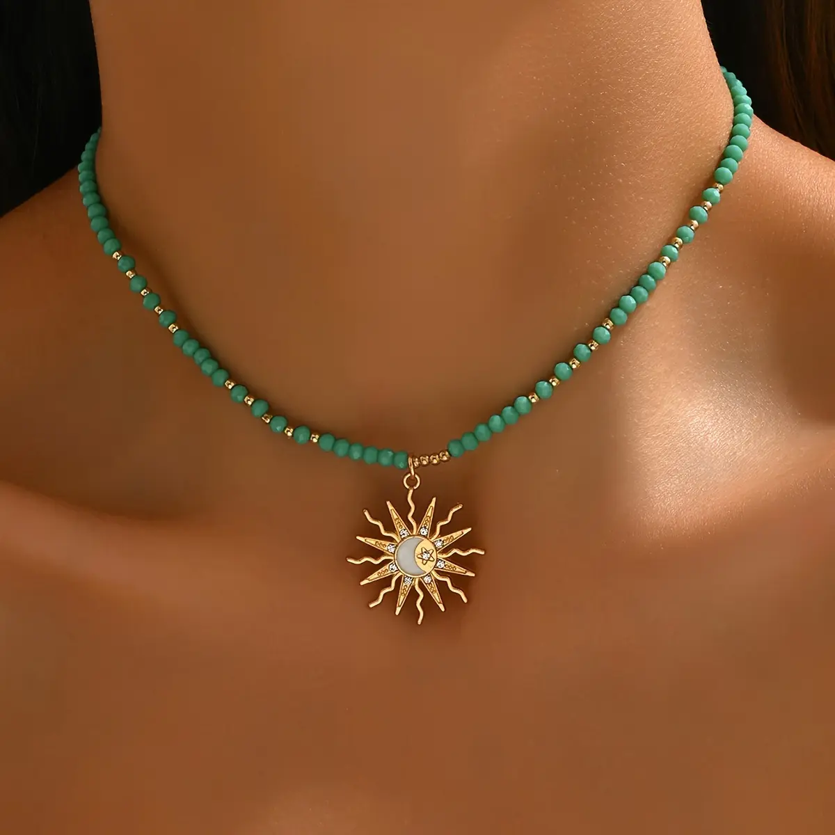 1pc Women's Bohemian Necklace - Golden-Toned Sun Pendant with Turquoise-like Beads, Everyday & Party Jewelry for Women, Year-Round Elegant Necklace for Casual or Formal Outfits, Vintage Style, Detailed Design, Statement Piece, Fashion Lovers