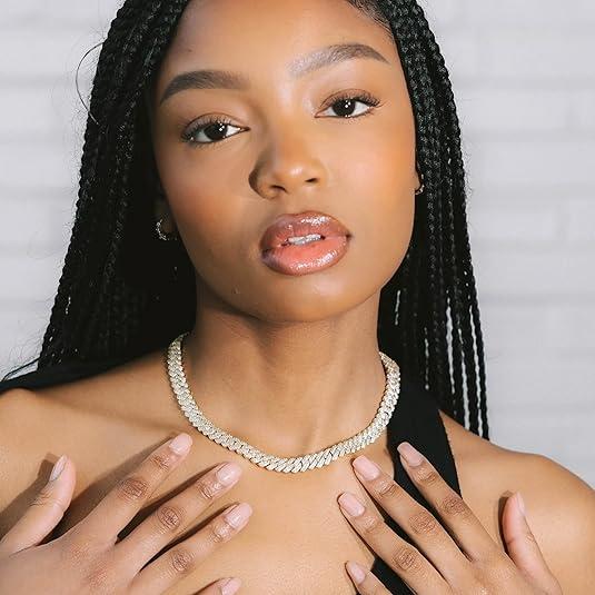 8mm Heavy Iced Out Cuban Link Chain 18K White Gold Plated Diamond Thick Choker Necklace for Men Women Hypoallergenic Bling Hip Hop Jewelry with Gift Box valentines gifts for gf chains men's valentine's gifts heavy chain